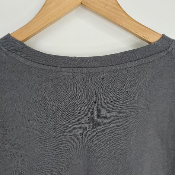 Wildfox NEW Grey Roomate Dog Tee Shirt Size Medium - Picture 8 of 10